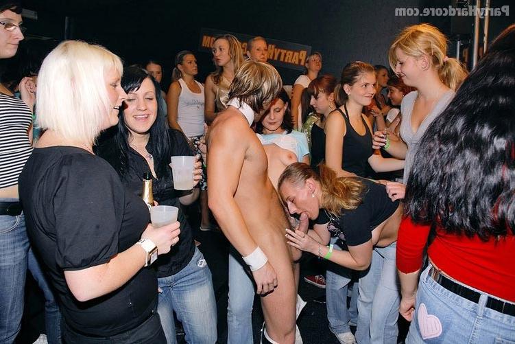 16P Horny hot drunk babes hardcore party sex