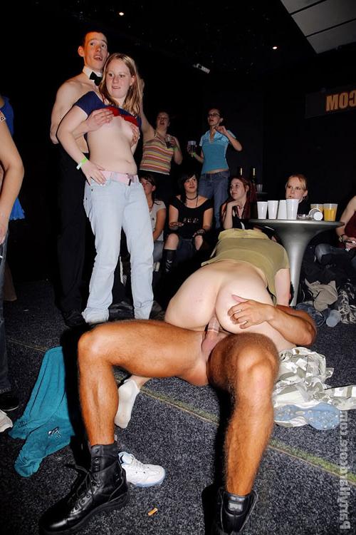 16P Horny sexy sluts suck and fuck at party