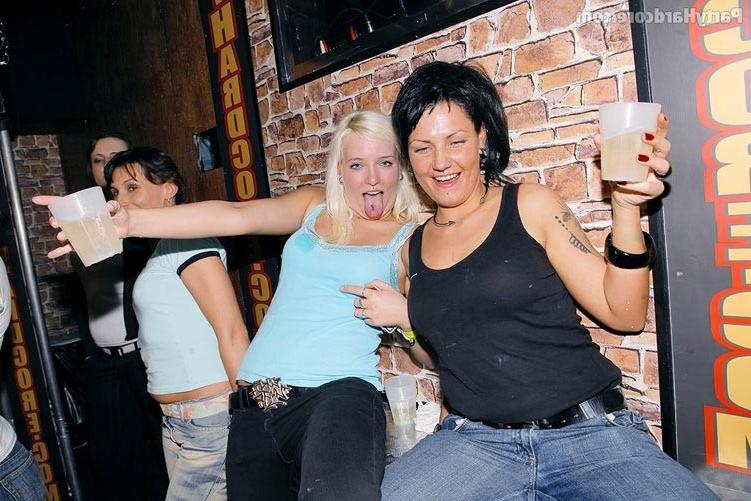 16P Horny hot drunk babes hardcore sex party