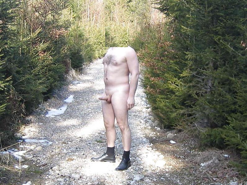 15P Im Wald auf dem Hochstand ...