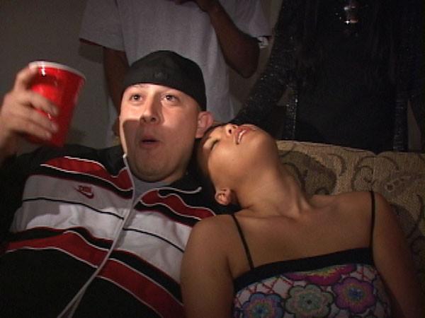 16P Drunk college party turns into a gangbang