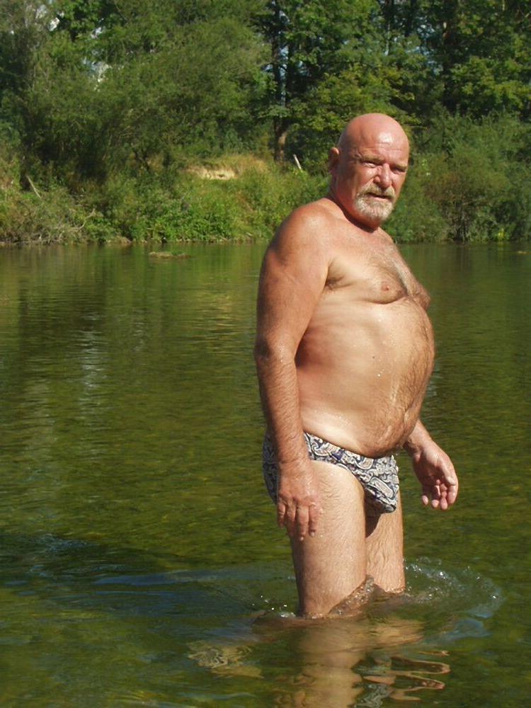 15P Hairy bear bfs posing and jerking off cock gallery 4