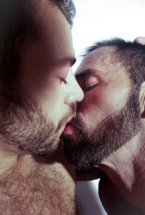 20P Mature muscle hairy dudes kissing and big cock sucking enjoyment
