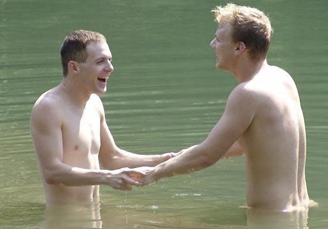20P Twinks kissing and swimming and rimming and riding on a beach