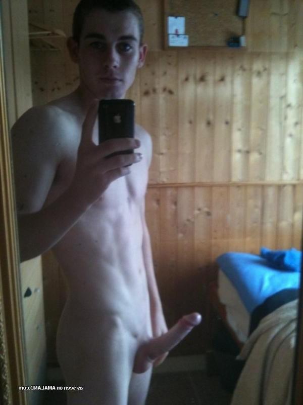 10P Compilation of amateur boyfriends posing for the cam