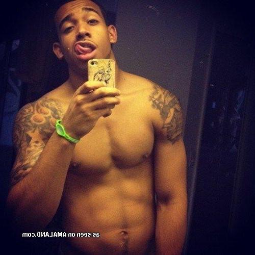15P Compilation of sexy hunks showing off gorgeous bodies