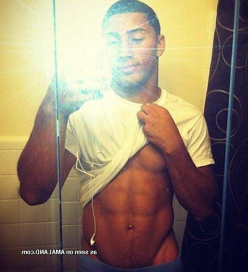 15P Compilation of sexy hunks showing off gorgeous bodies