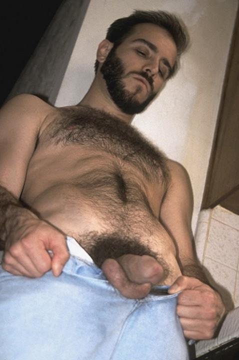 20P Mature bears sucking and dildoing and riding and cumming gusto