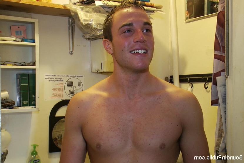 15P Studly shoplifter gets an eggplant up his ass and a face full of cum at a fruit 