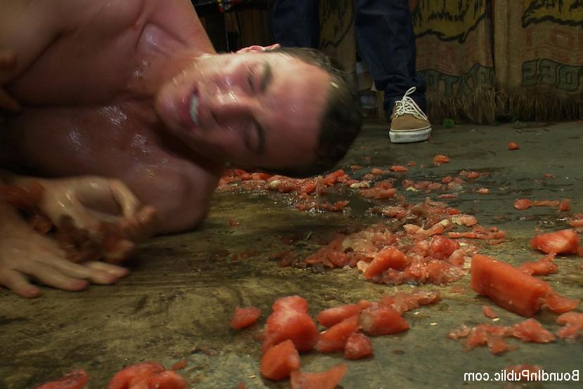 15P Studly shoplifter gets an eggplant up his ass and a face full of cum at a fruit 