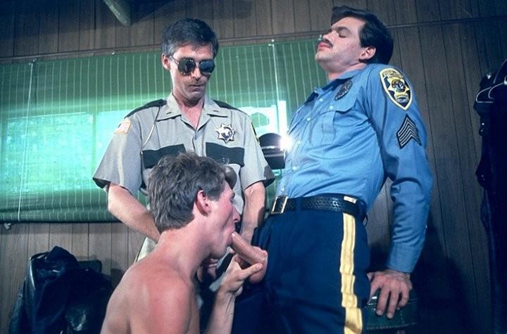 20P Three huge cock policemen having oral and anal fun after service