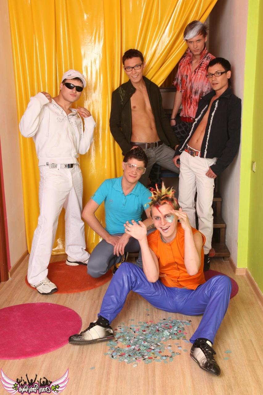 15P All male party turned into a hardcore gay twink orgy in no time