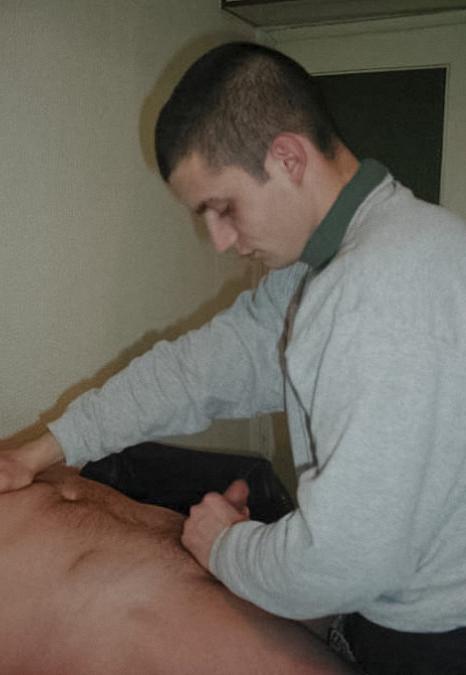 20P A fresh stud sucking and peeing on a stout bear in a kitchen