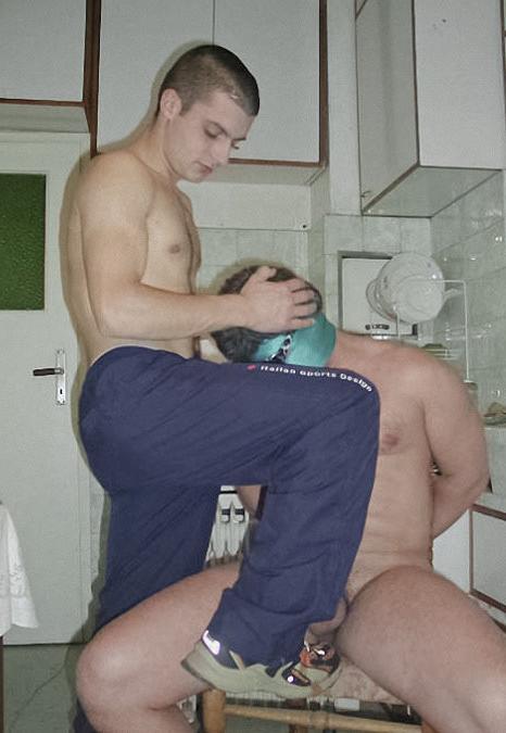 20P A fresh stud sucking and peeing on a stout bear in a kitchen