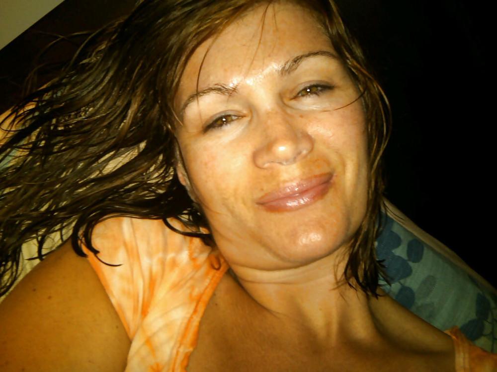 25P Self Shot Milf 2