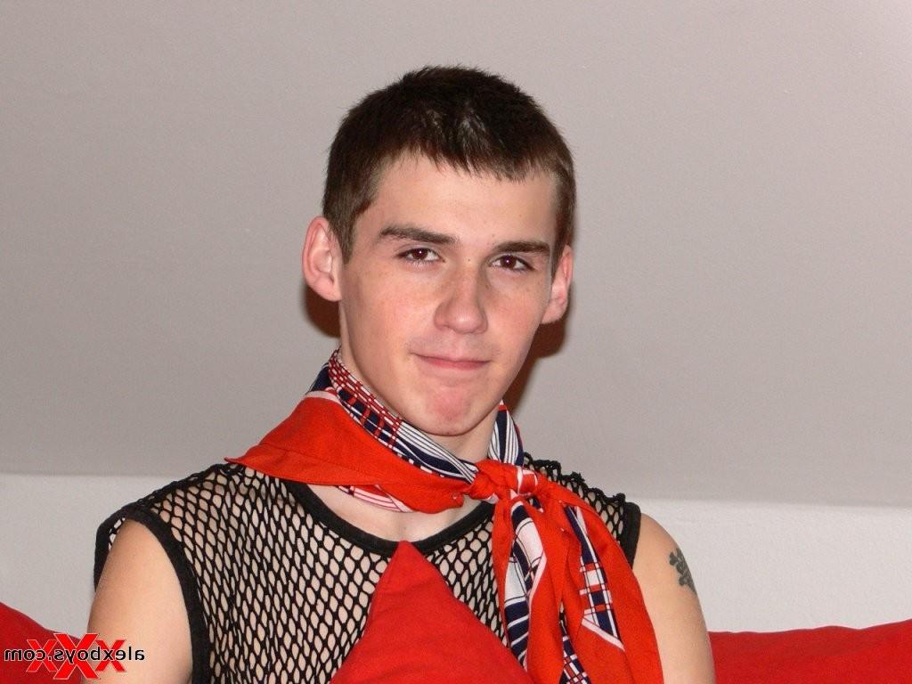 12P Shy Gay Twink Guy Marlon