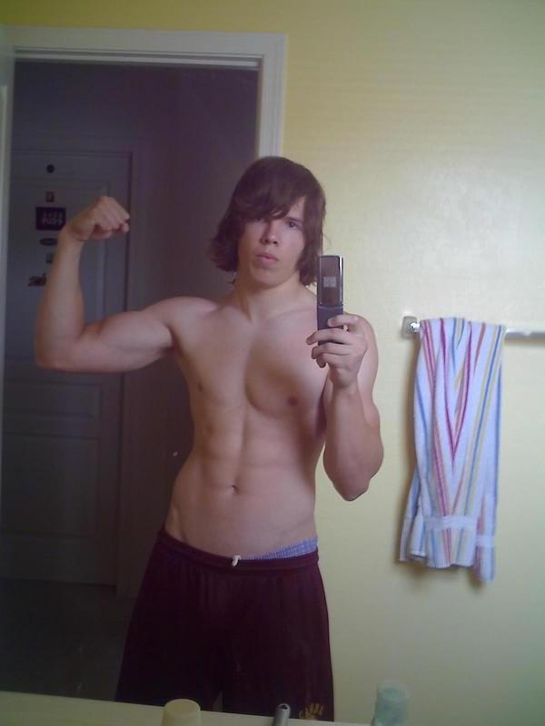 15P Buff amateur guy showing off his cock
