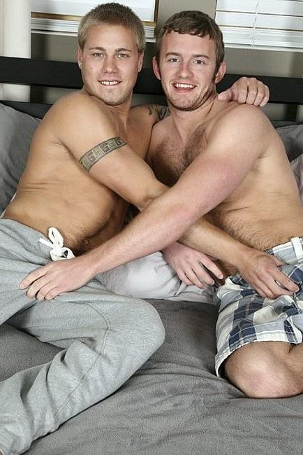 10P Fair and dark haired bear cubs sucking and diddling delight