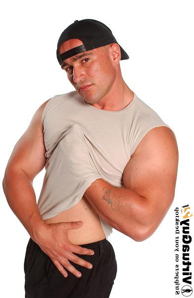 16P Handsome muscular guy posing nude
