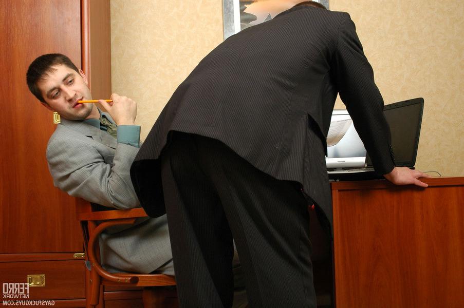 20P Kinky co-workers ready to discuss daily report after hard backdoor fucking
