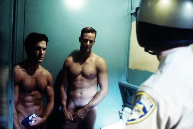 20P Curious cop getting sucked by two muscle dudes in a toilet