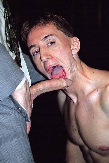 20P Boss and clerk sucking and rimming and fucking in an office