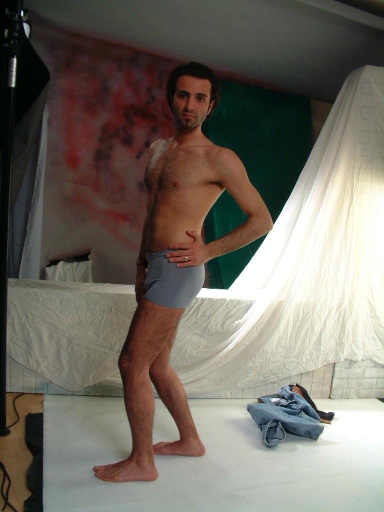 20P Hunk muscular gay bear loves to striptease while posing