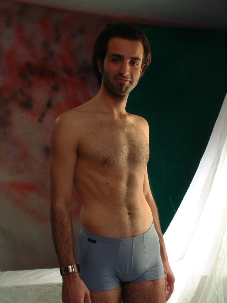 20P Hunk muscular gay bear loves to striptease while posing