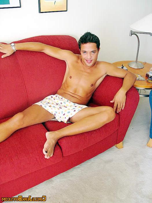 15P Straight guy showing his big cock