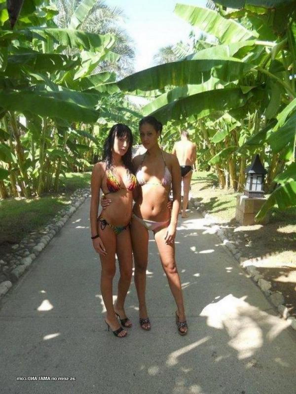14P Selection of sexy amateur lesbians posing for the cam