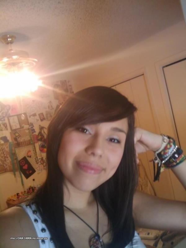 14P Compilation of an amateur Spanish babe camwhoring