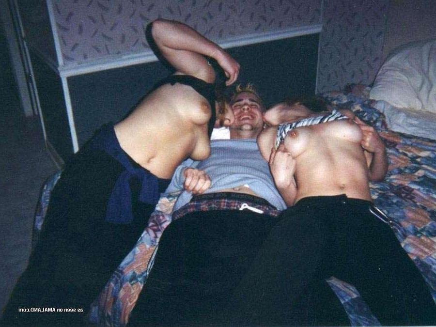 16P Picture compilation of wild lesbians in a party