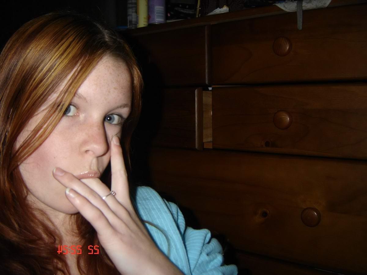15P Photo compilation of vain amateur chicks