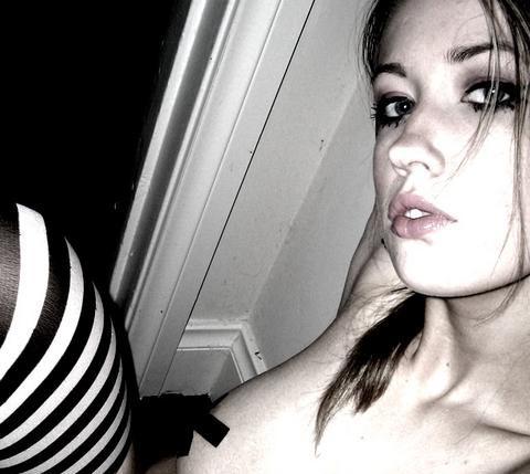 9P Group of various self-shooting gorgeous babes