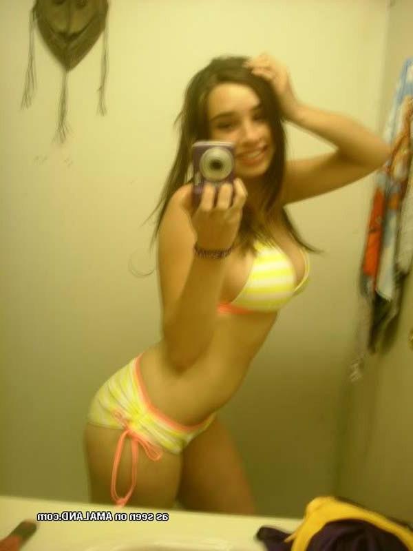 15P Amateur self-shooting teens showing their bodies