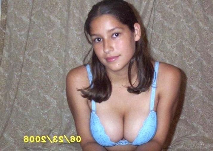 15P Hot chicks and their huge breasts