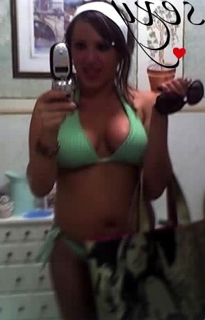 15P Photo compilation of vain amateur chicks