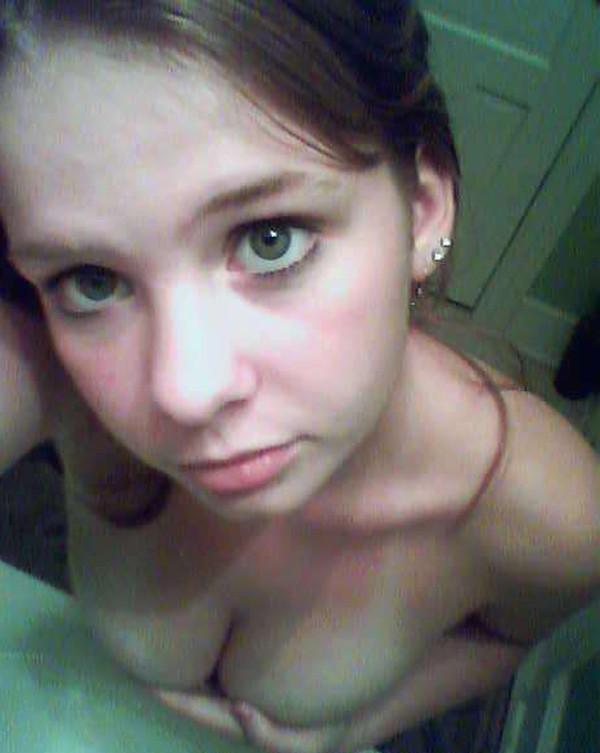 15P Sexy and naughty GFs
