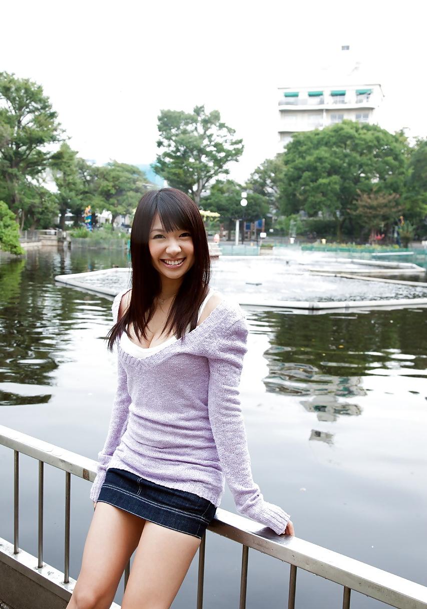 25P Nana Ogura - a date with a Japanese beauty
