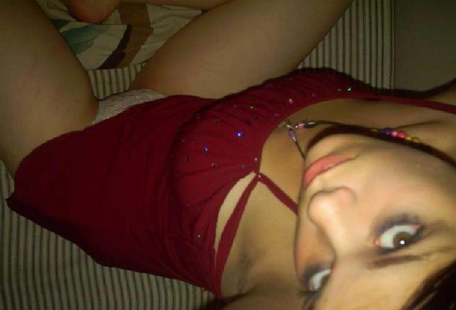 15P Busty amateur cutey taking nude self pics