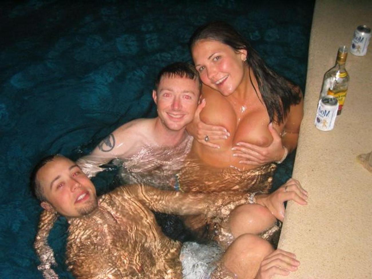15P Wet and wild party with drunk hotties