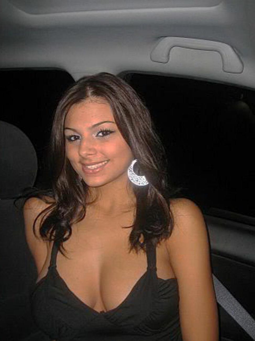 15P Pictures of my heavy-chested flings