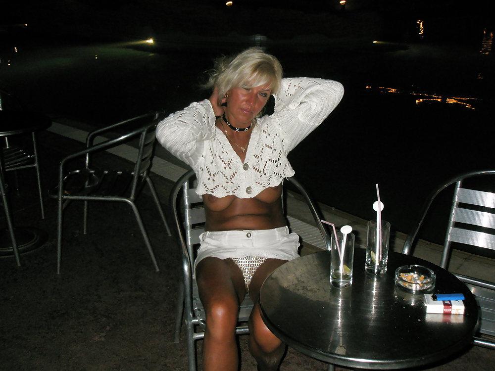 16P See my knickers