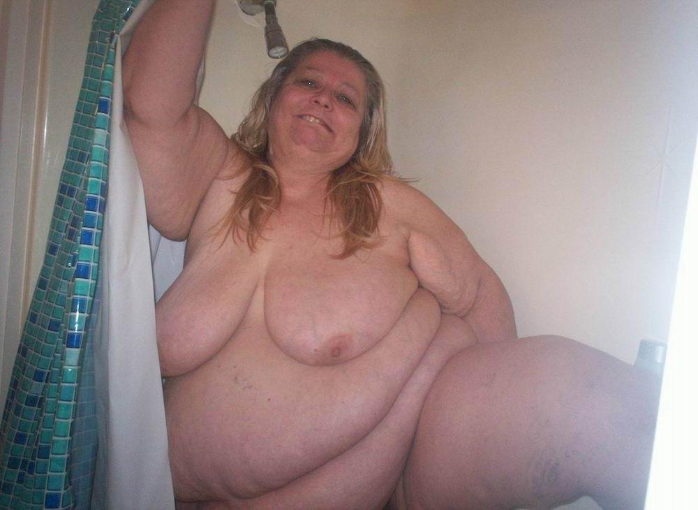 18P fat busty amateur granny gets fucked at home