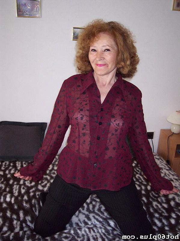 16P Older redhead mature horny granny fucked by a younger guy