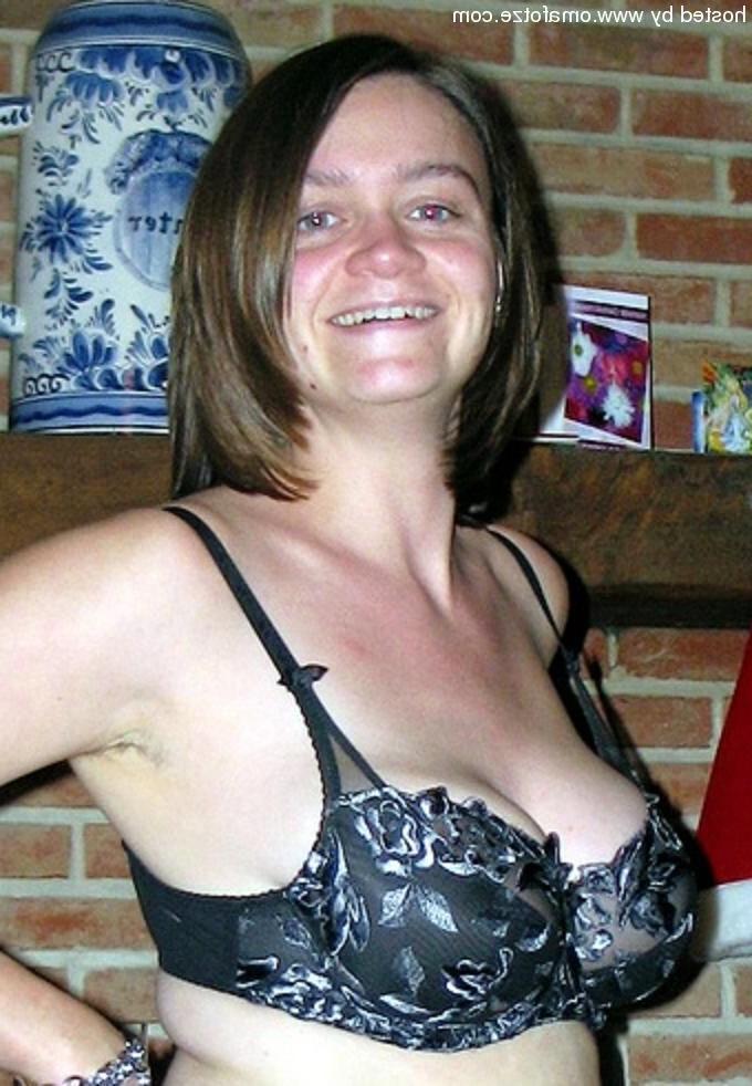 15P pretty pussy amateur adults