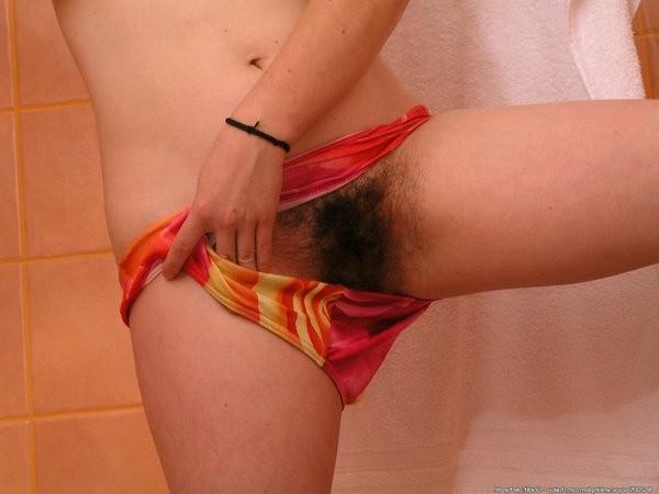 15P Big titty Raven strips down and spreads her hairy delish pussy