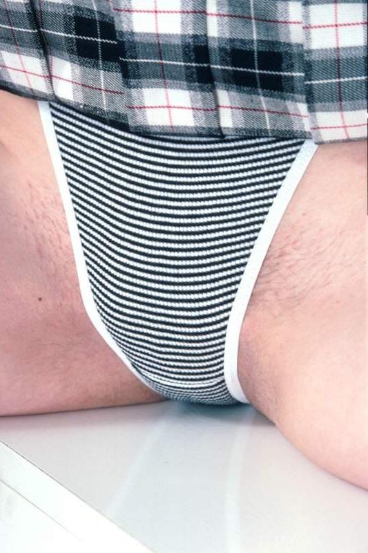 16P Hairy single lover is spreading her juicy pussy