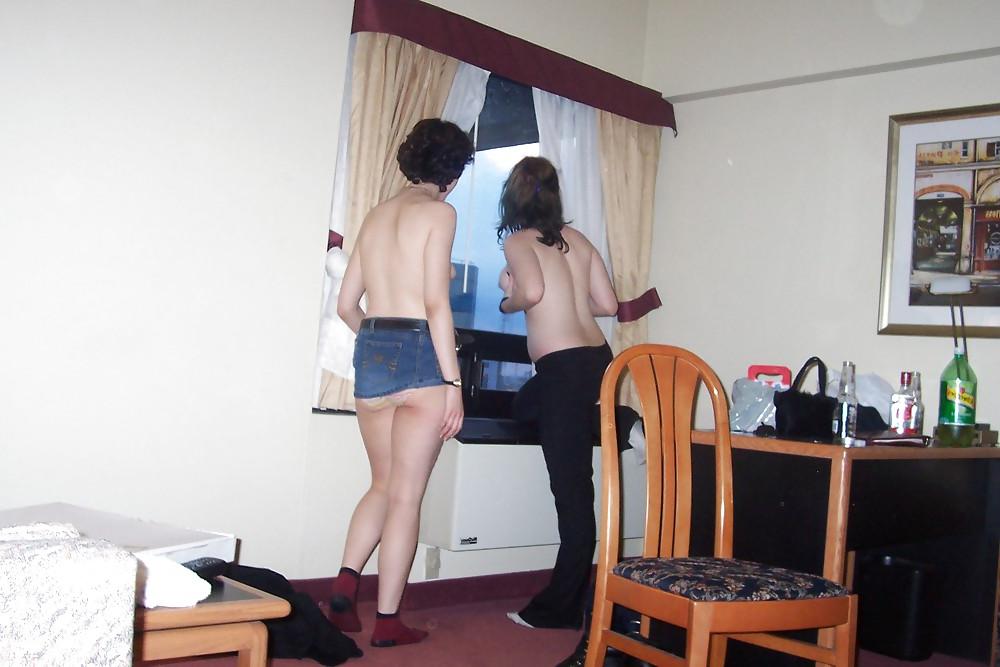 22P SMALL BREASTS LESBIANS