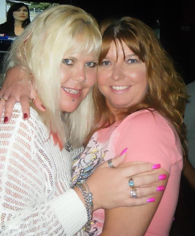 15P Mature swingers going crazy at a swinger party